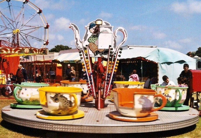 Modern Fairground Amusements and Rides Hire.